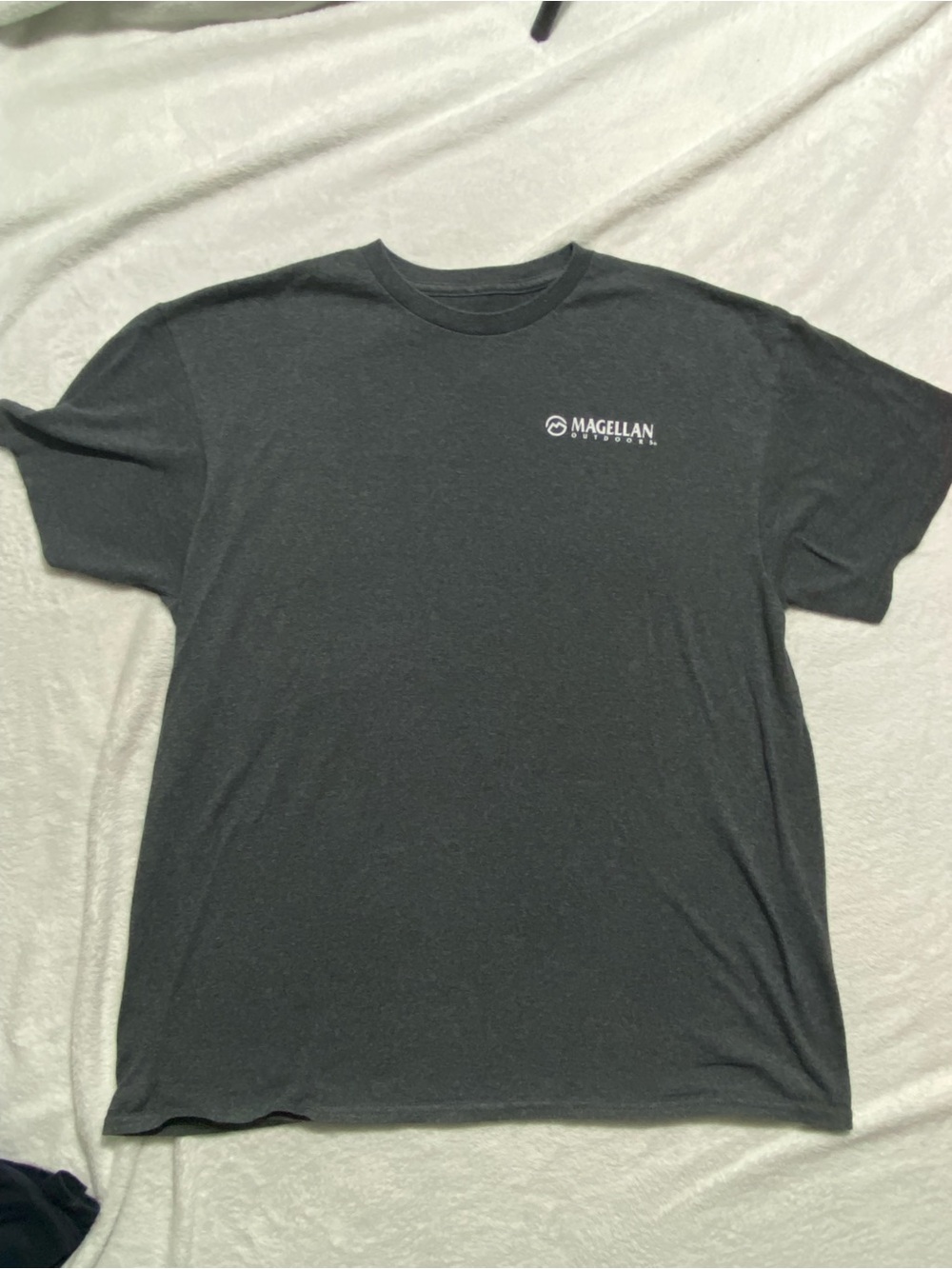 Magellan Outdoors Men's Dark Gray Crew Neck Short Sleeve Tee